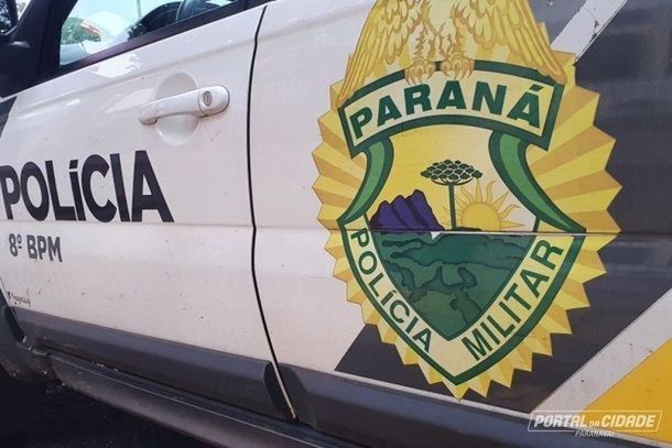 Ao abrir uma torneira, percebeu que o abastecimento de &aacute;gua havia sido interrompido. Ao verificar a situa&ccedil;&atilde;o, constatou que o hidr&ocirc;metro havia sido furtado.