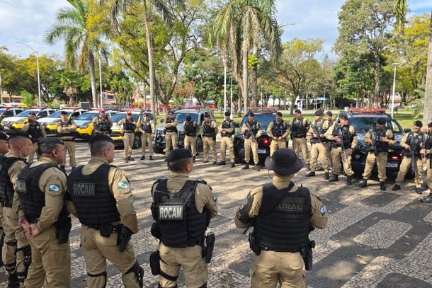 Opera&ccedil;&atilde;o Omnis refor&ccedil;a policiamento e realiza bloqueios em Paranava&iacute; e regi&atilde;o.