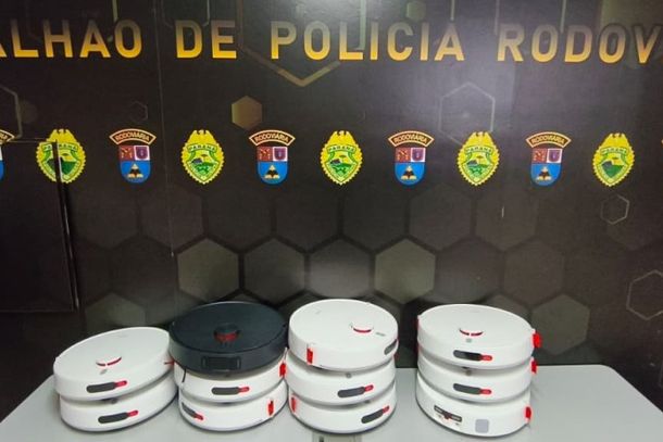 Mercadorias de origem estrangeira foram encontradas em ve&iacute;culo abordado durante opera&ccedil;&atilde;o em Iguara&ccedil;u.