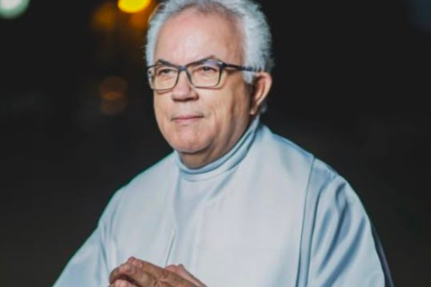 A celebra&ccedil;&atilde;o do anivers&aacute;rio tamb&eacute;m &eacute; marcada por ora&ccedil;&otilde;es e agradecimentos pelos anos de servi&ccedil;o prestados &agrave; Igreja.