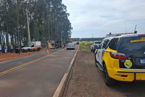 Acidente ocorreu entre Flora&iacute; e Presidente Castelo Branco; condutor foi encaminhado ao pronto-socorro de Nova Esperan&ccedil;a.
