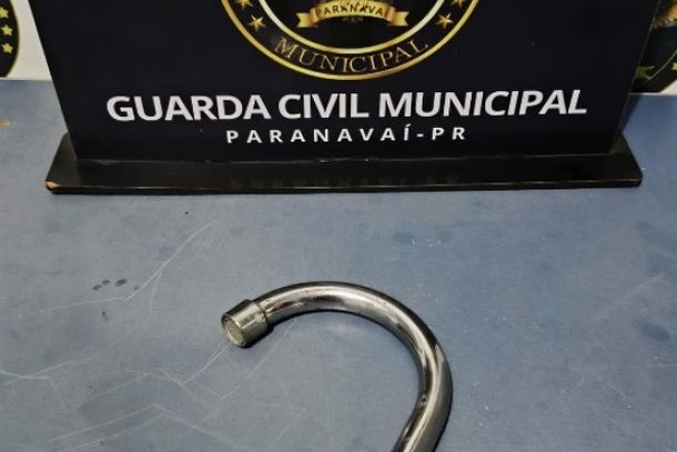 Por volta das 20h40 desta quinta-feira (27), a Guarda Civil Municipal de Paranava&iacute; foi acionada para atender uma ocorr&ecirc;ncia de poss&iacute;vel furto na Escola Municipal Isabela de Souza Ribeiro Felipe.