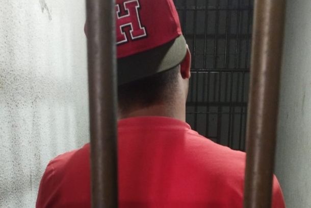 V&iacute;tima relatou agress&otilde;es e amea&ccedil;as anteriores e pediu medidas protetivas de urg&ecirc;ncia.