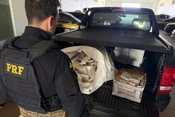 Aparelhos estavam escondidos em caixas na ca&ccedil;amba de uma caminhonete e seriam levados para o estado de S&atilde;o Paulo.