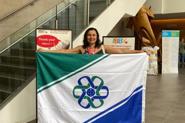 Professora Luciana Ferreira Leal da UNESPAR participa do 40&ordm; Congresso Mundial da IBBY, no Canad&aacute; (Fonte: Reprodu&ccedil;&atilde;o Luciana Ferreira Leal)