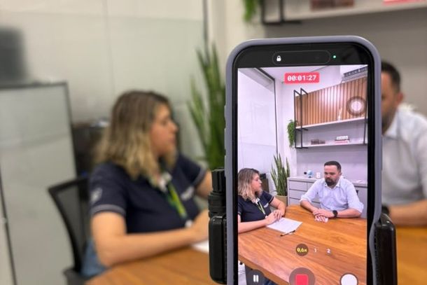 O v&iacute;deo completo da entrevista exclusiva, conduzida pela jornalista Mariana Agnes de Oliveira, ser&aacute; publicado em breve nas plataformas do Portal da Cidade Paranava&iacute;.
