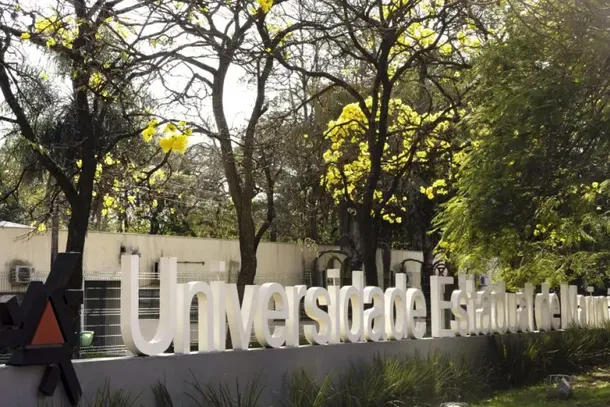 Candidatos podem se inscrever at&eacute; 23 de setembro; processos seletivos oferecem 1.576 vagas em cursos gratuitos.