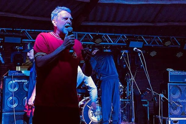 Produtor cultural e idealizador do Para&iacute;so do Rock, ele defende mais espa&ccedil;o e visibilidade para artistas e iniciativas do interior do Paran&aacute;.