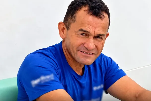 Equipes de socorro foram acionadas, mas, quando chegaram ao estabelecimento, a v&iacute;tima j&aacute; estava sem vida.