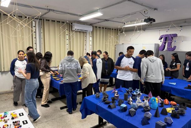 Mostra de Profiss&otilde;es da Unespar recebe cerca de 2,4 mil pessoas em Paranava&iacute; e Loanda
