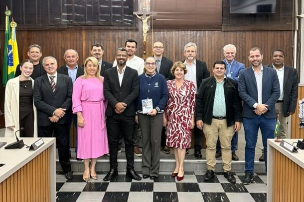 Implanta&ccedil;&atilde;o ter&aacute; investimento estadual de R$ 62,7 milh&otilde;es; sele&ccedil;&atilde;o inicial prev&ecirc; vagas pelo Enem, Aprova Paran&aacute; e sistema de cotas.