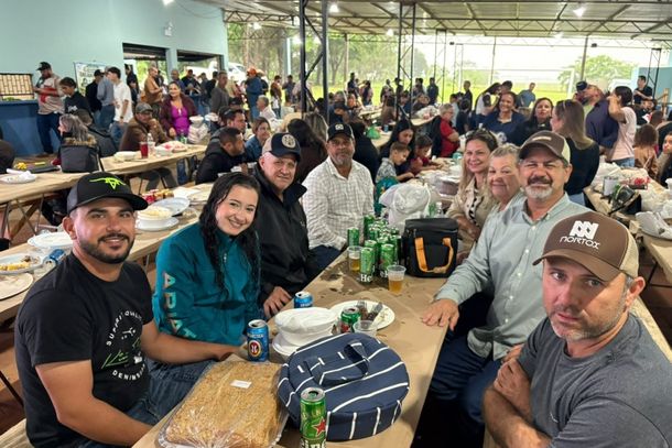 Festa de Piracema continua neste domingo com futebol, churrascada e leil&atilde;o