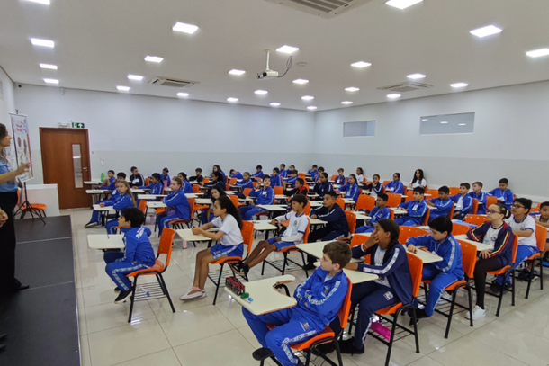 A iniciativa tem como objetivo valorizar o conhecimento, estimular o racioc&iacute;nio l&oacute;gico e reconhecer o desempenho dos estudantes da rede municipal de ensino. A etapa tamb&eacute;m destacou o trabalho desenvolvido pelos professores e pelas equipes pedag&oacute;gicas no processo de aprendizagem.