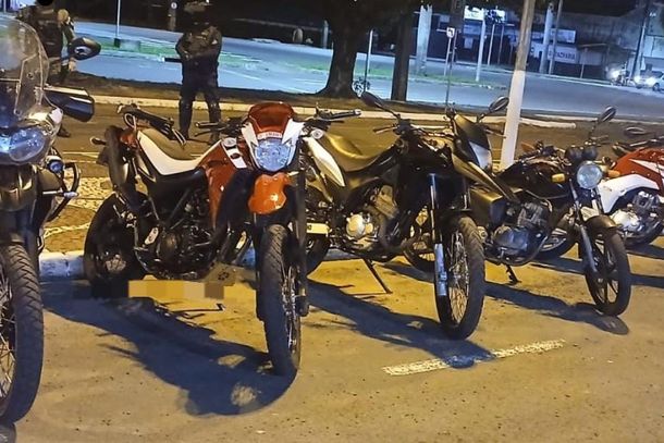 Opera&ccedil;&atilde;o em Paranava&iacute; apreende 8 motos e registra 24 infra&ccedil;&otilde;es de tr&acirc;nsito