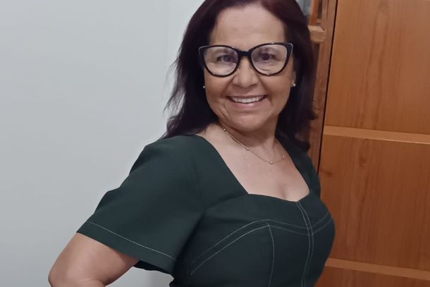 Marly de S&aacute; Abreu atua na Educa&ccedil;&atilde;o Especial desde 1998 e destaca a import&acirc;ncia de respeitar as particularidades e valorizar o potencial de cada estudante.