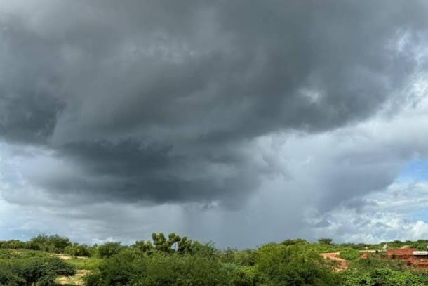 Segundo o Simepar, fim de semana ter&aacute; chuva e temperaturas de at&eacute; 27&deg;C em Paranava&iacute;