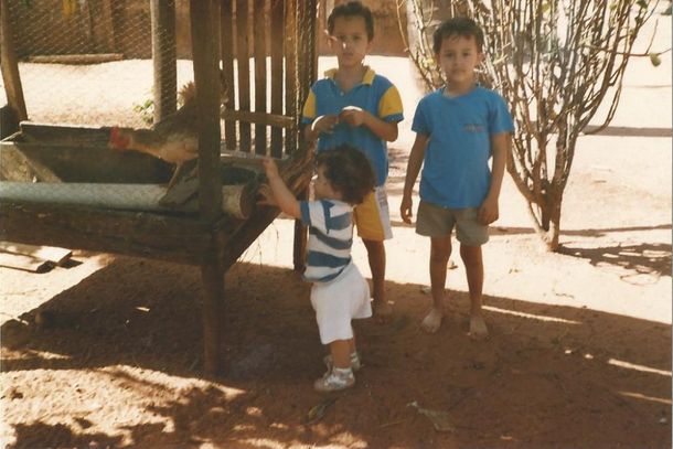 Fotos da inf&acirc;ncia de Gui Santana
