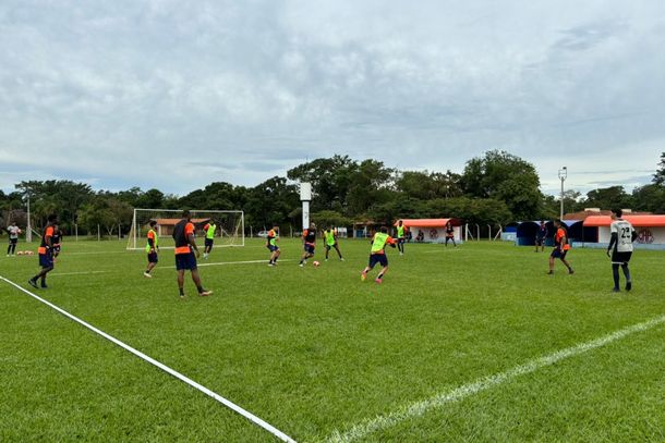 Treino no CT do Penapoelense na &uacute;ltima segunda-feira (22)