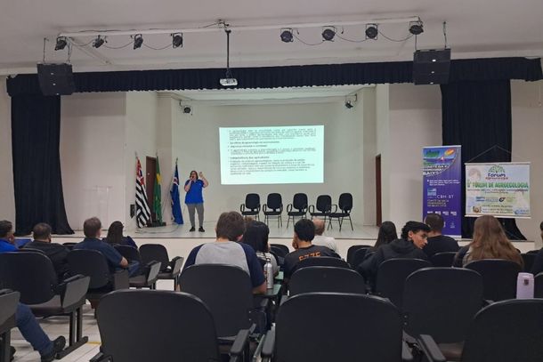 O evento reuniu profissionais, estudantes, produtores rurais e representantes de institui&ccedil;&otilde;es p&uacute;blicas para discutir pr&aacute;ticas sustent&aacute;veis e o fortalecimento da agroecologia na regi&atilde;o.