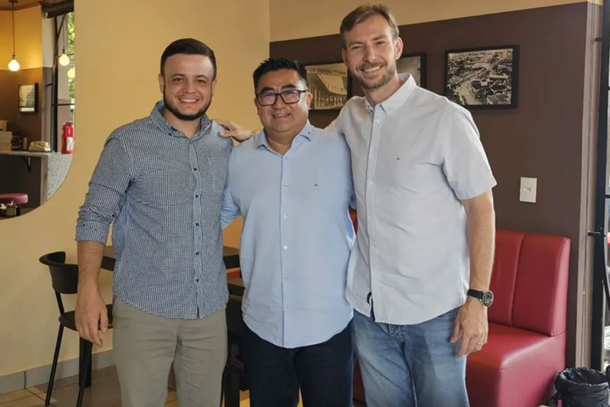 Da esquerda para a direita: Glauco Rodrigues, Carlos Sussumi e Filipe Fornari
