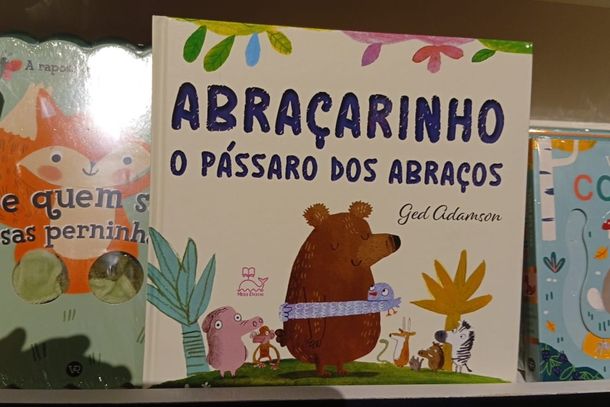 Livro est&aacute; dispon&iacute;vel na Livraria Sophia em Pen&aacute;polis