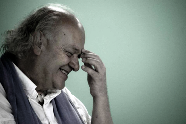 O lan&ccedil;amento do livro contar&aacute; com show especial de voz e piano apresentado pelo multiartista Tato Fischer