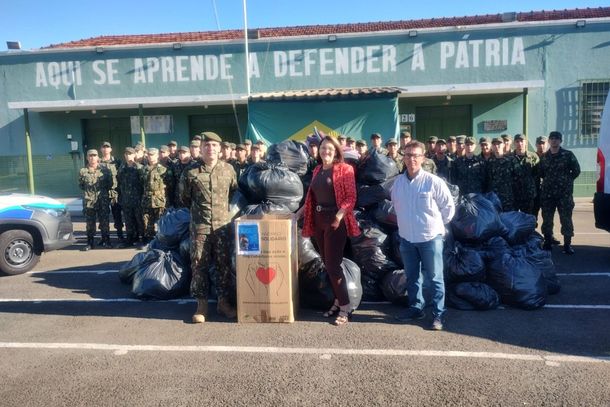 O Tiro de Guerra 02-027 &eacute; um dos parceiros que contribuem com todas as campanhas percorrendo a cidade em busca de doa&ccedil;&otilde;es