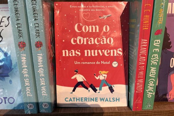 Com o cora&ccedil;&atilde;o nas nuvens