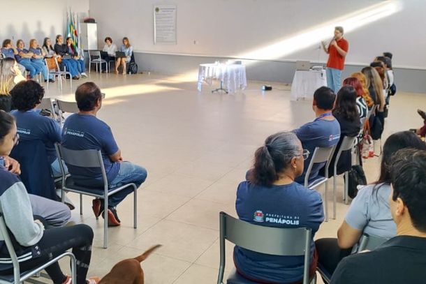 Em dois dias de atividades, os servidores da secret&aacute;ria e profissionais das entidades parceiras da Prefeitura de Pen&aacute;polis planejaram as pr&oacute;ximas a&ccedil;&otilde;es