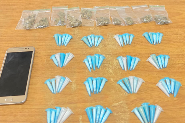 Materiais apreendidos durante opera&ccedil;&atilde;o policial