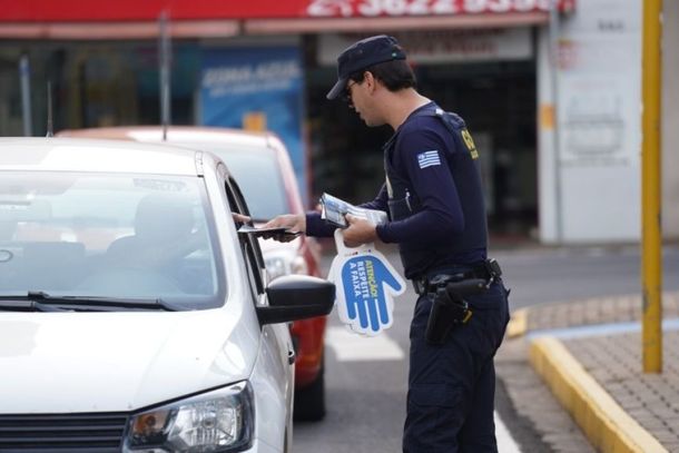 A programa&ccedil;&atilde;o re&uacute;ne a&ccedil;&otilde;es como pit stops educativos
