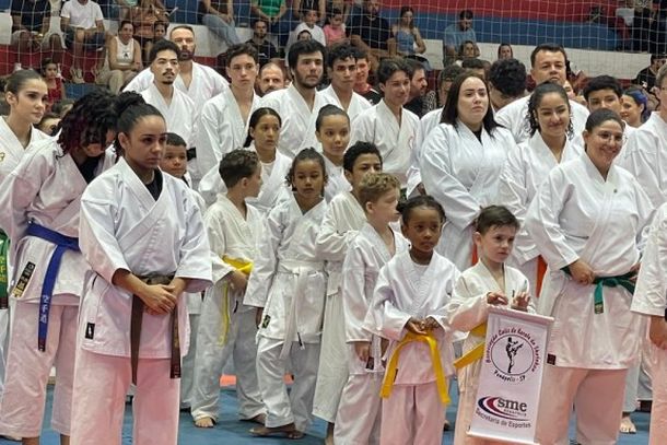 A Copa Calis de Karat&ecirc; 2026 reuniu 250 atletas de 18 equipes no Gigant&atilde;o Azul