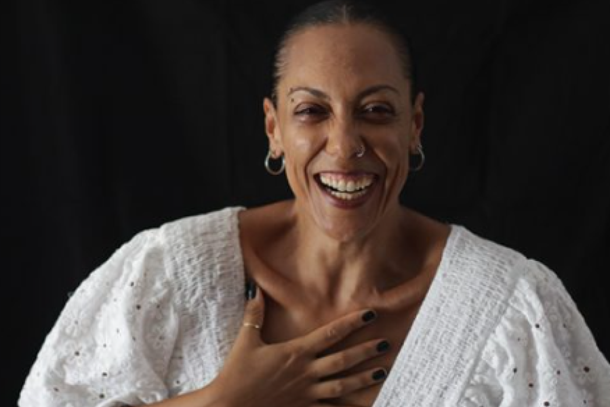 Cintia Alves, Mestra e Doutora em Artes C&ecirc;nicas