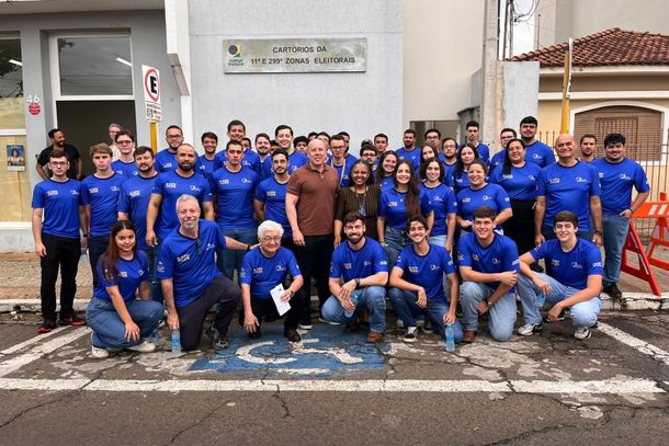 Estudantes de diversos cursos do UniSALESIANO de Ara&ccedil;atuba atuaram nas elei&ccedil;&otilde;es 2026