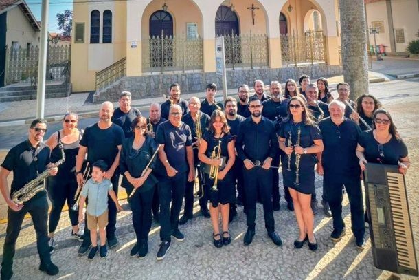Banda Municipal Maestro Pingo representa Porangaba em apresenta&ccedil;&otilde;es e encontros musicais na regi&atilde;o. 