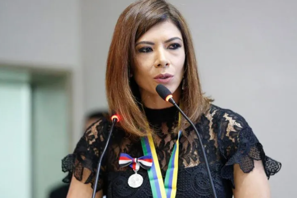 F&aacute;tima Cleide (PT)
