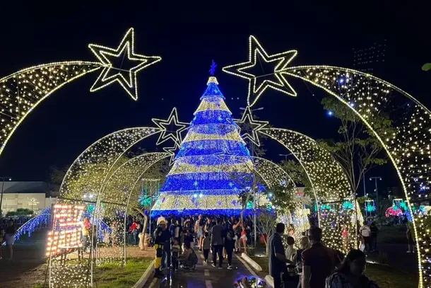 Natal Porto Luz ter&aacute; &aacute;rvore de 40 metros e atra&ccedil;&otilde;es por 44 dias na capital