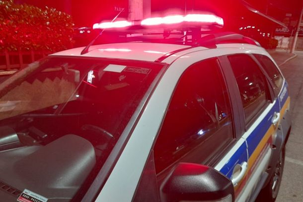  Pol&iacute;cia atendeu a ocorr&ecirc;ncia e procura criminoso