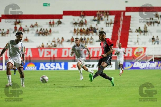 PAFC segurou o empate e conseguiu marcar mais um ponto