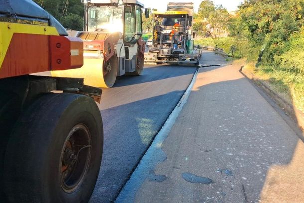 A EPR Sul de Minas incorpora pol&iacute;mero reciclado de garrafas pet &agrave; composi&ccedil;&atilde;o do pavimento da rodovia 