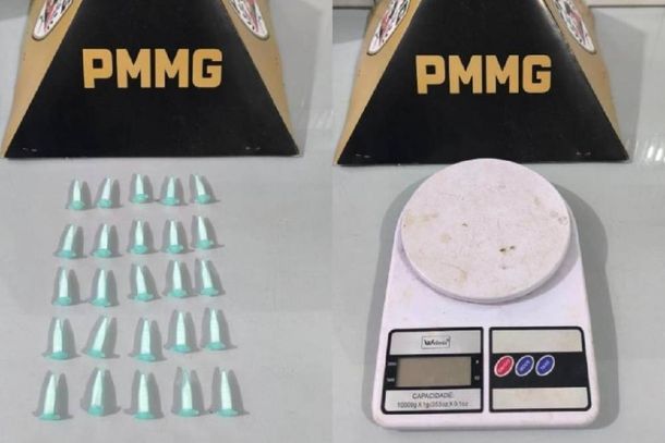 Dupla foi flagrada com papelote e 25 pinos de coca&iacute;na para pronta entrega 