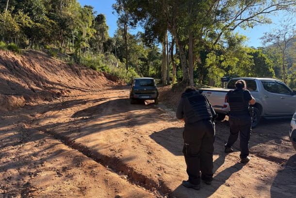  A organiza&ccedil;&atilde;o possu&iacute;a estrutura para a realiza&ccedil;&atilde;o de roubos de grande porte. Ve&iacute;culos foram apreendidos 