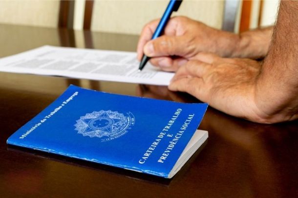 Todas as vagas s&atilde;o para admiss&atilde;o imediata, nos segmentos de servi&ccedil;os, ind&uacute;stria, constru&ccedil;&atilde;o, agro e com&eacute;rcio 