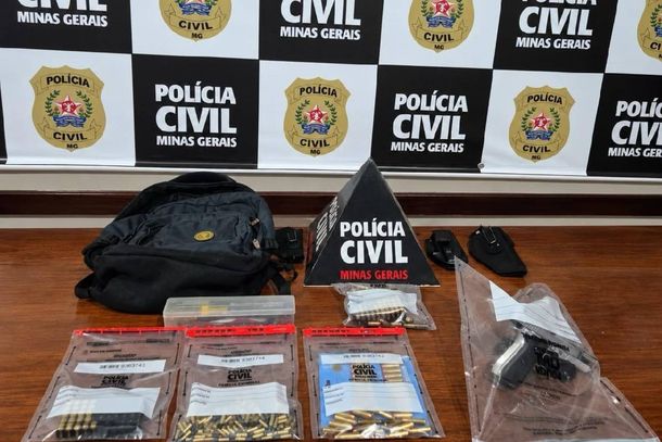 Quatro mandados de pris&atilde;o tempor&aacute;ria e quatro de busca e apreens&atilde;o foram cumpridos durante a opera&ccedil;&atilde;o 