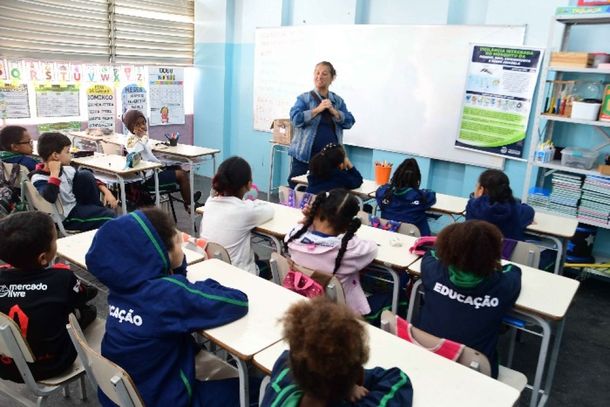 Educa&ccedil;&atilde;o de Resende aposta em a&ccedil;&otilde;es estrat&eacute;gicas para avan&ccedil;os no setor