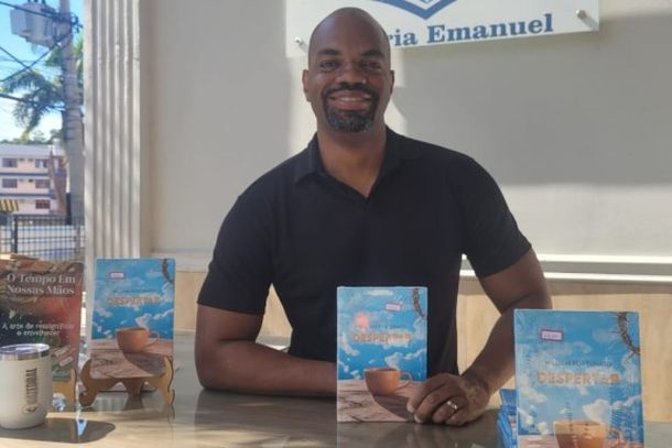 William Fortunato lan&ccedil;a seu primeiro livro falando de f&eacute;, espiritualidade e transforma&ccedil;&atilde;o