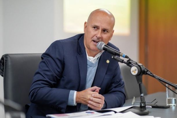 Tande foi signat&aacute;rio do manisfesto elaborado pela Alerj contra a nova distribui&ccedil;&atilde;o de royalties. 