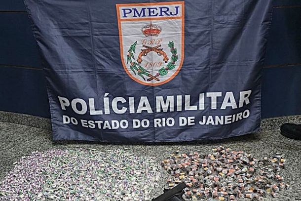 Droga apreendida foi apresentada na Delegacia de Porto Real 