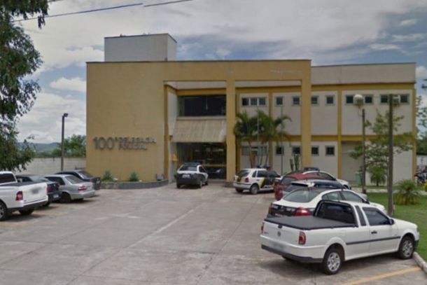 A mulher presa responder&aacute; pelos crimes tr&aacute;fico de drogas e associa&ccedil;&atilde;o