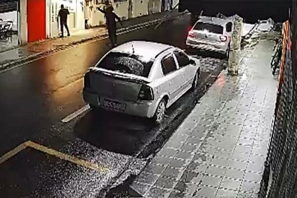 Assaltantes levaram eletr&ocirc;nicos da loja